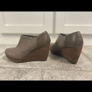 Like New - Dr. Sholl’s Harlow Wedge Bootie